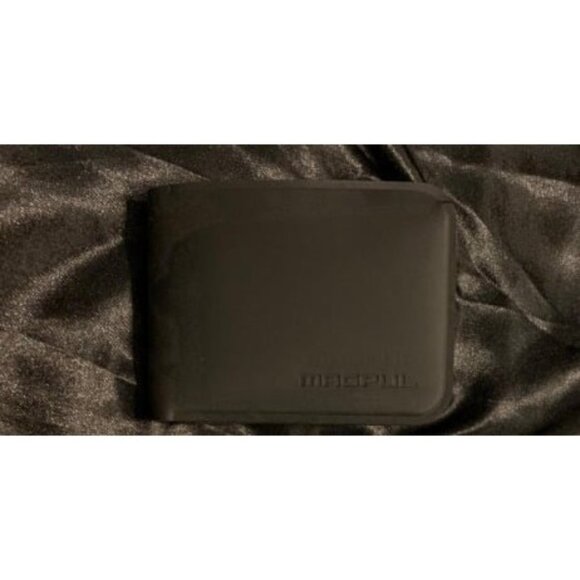 New Bifold Wallet
